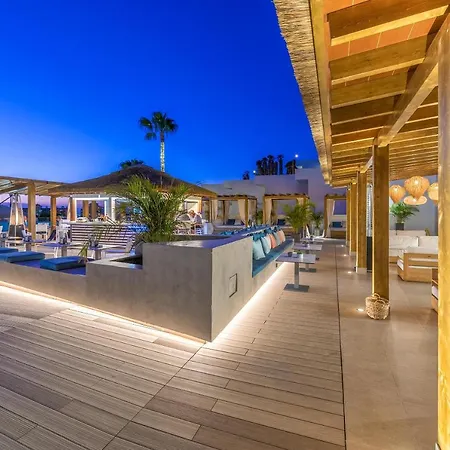 アパートホテル Ohasis Boutique