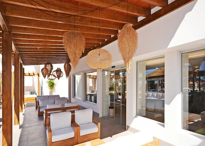 Ohasis Boutique Hotel apartamentowy 4*