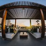 Ohasis Boutique Aparthotel 4*