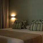 Ohasis Boutique Aparthotel 4*
