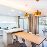 Ohasis Boutique Aparthotel 4*