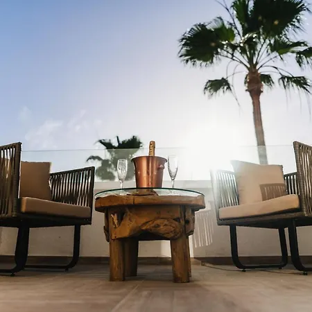 Lägenhetshotell Ohasis Boutique 4*