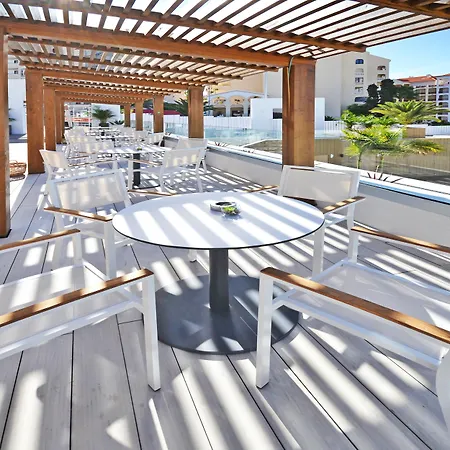 Ohasis Boutique 4*