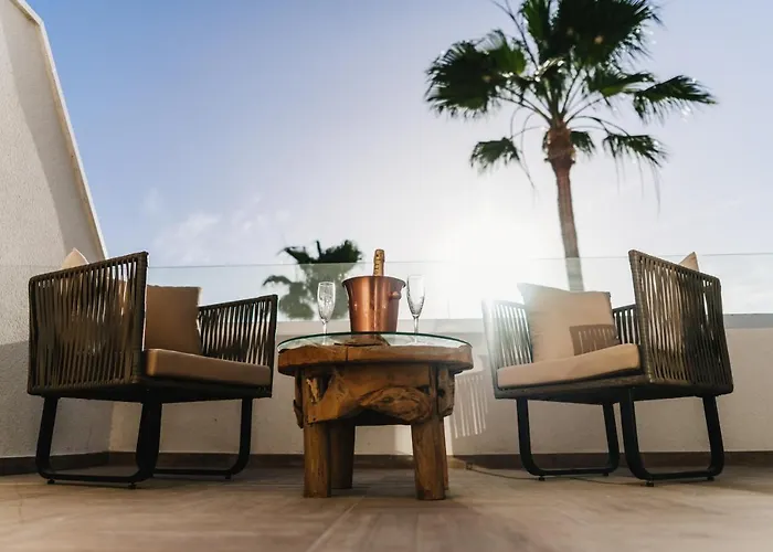 Ξενοδοχείο με διαμερίσματα Ohasis Boutique 4*