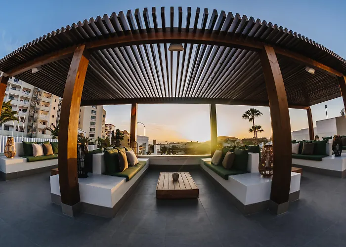 Ohasis Boutique Aparthotel 4*