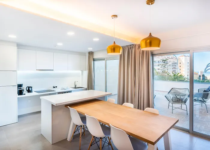 Ohasis Boutique Aparthotel 4*